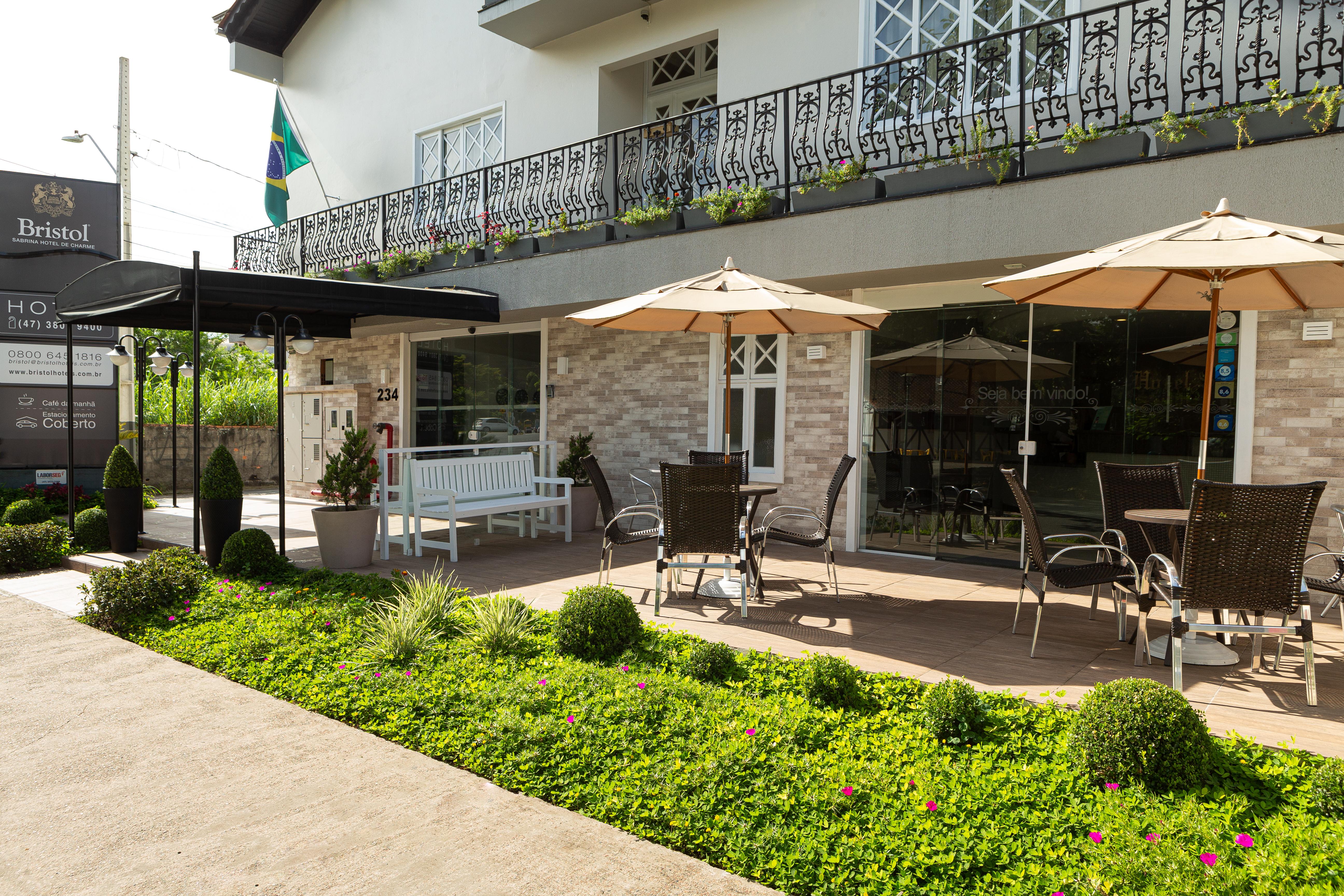 Bristol Sabrina Hotel De Charme Joinville Exterior photo